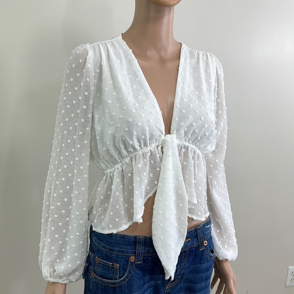 TCEC Dobby Mesh Tie Front Peplum Top - Picture 10 of 16